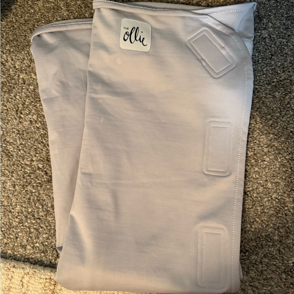 Ollie Baby Swaddle in Stone